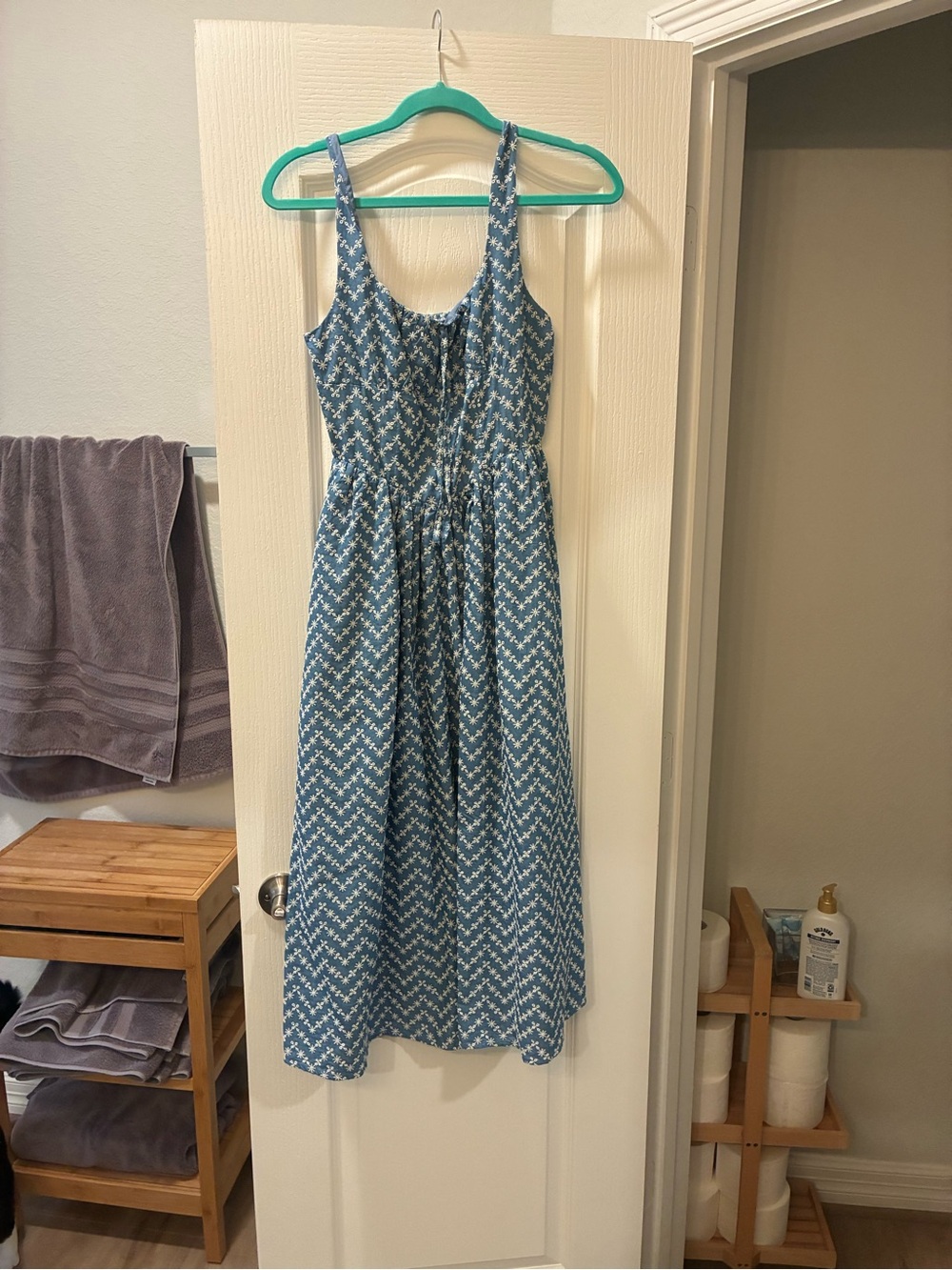 Blu Pepper Blue and White Printed Sleeveless Midi Dress